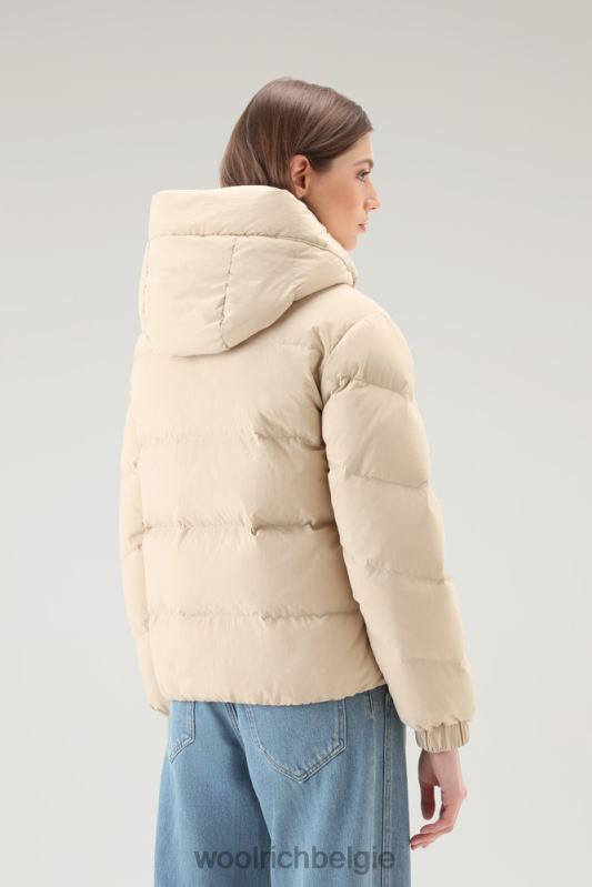 gewatteerd donsjack van eco taslan nylon met afneembare capuchon Woolrich vrouwen 8TTN0139 strandzand kleding