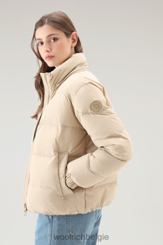 gewatteerd donsjack van eco taslan nylon met afneembare capuchon Woolrich vrouwen 8TTN0139 strandzand kleding