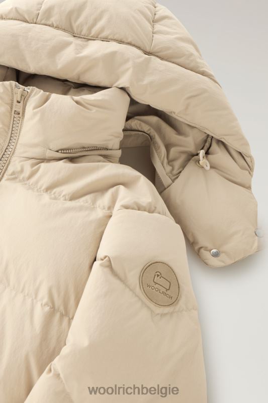 gewatteerd donsjack van eco taslan nylon met afneembare capuchon Woolrich vrouwen 8TTN0139 strandzand kleding