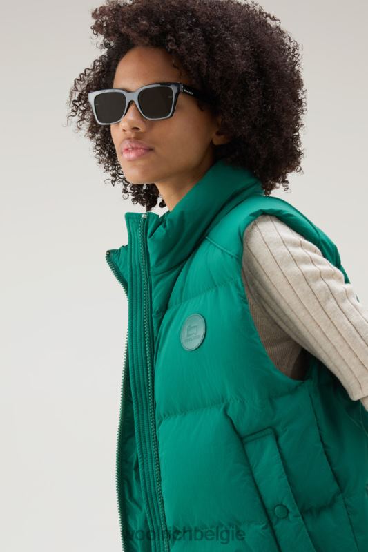 gewatteerd vest van eco taslan nylon Woolrich vrouwen 8TTN0190 groenblijvend kleding