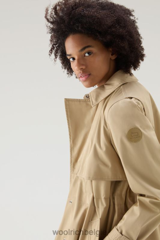 heb een trenchcoat van puur katoen Woolrich vrouwen 8TTN095 veer beige kleding