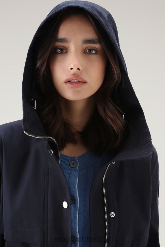 heb een zomerparka van puur katoen Woolrich vrouwen 8TTN013 Melton blauw kleding