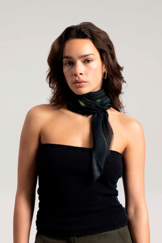 Vierkante sjaal van modalwolmix-danielle cathari Woolrich vrouwen 8TTN0155 zwart accessoires