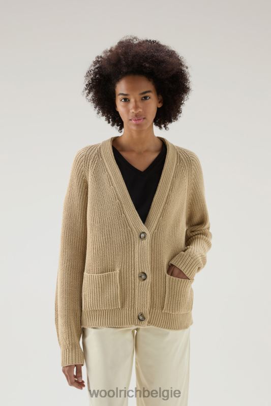 vest van puur biologisch materiaal met een natuurlijke kledingkleurstofafwerking Woolrich vrouwen 8TTN093 melkachtige crème kleding