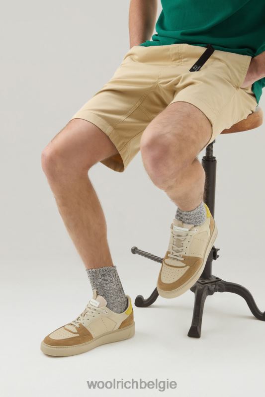 klassieke basket-sneakers van zacht leer en suède Woolrich Heren 8TTN0623 naakt geel schoenen