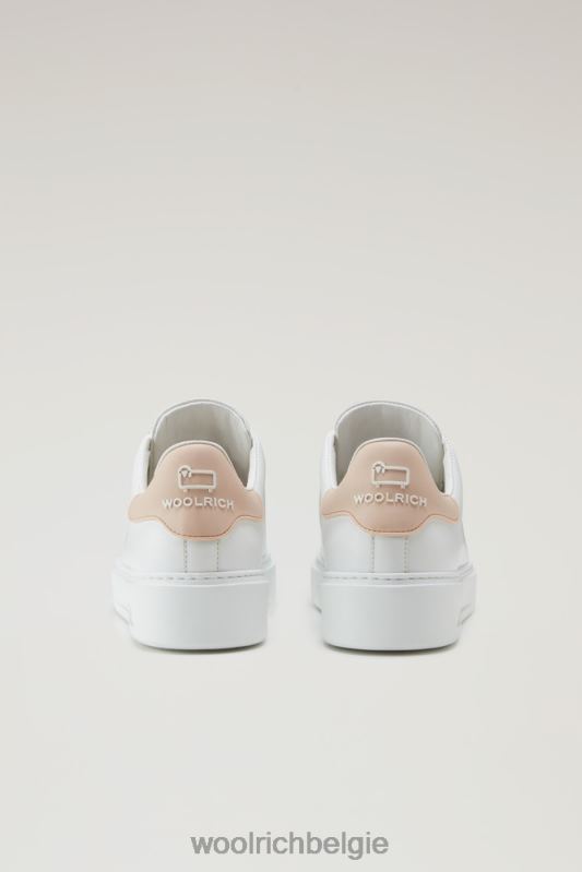 klassieke pumps van zacht kalfsleer met contrasterende patch aan de achterkant Woolrich vrouwen 8TTN0181 witte perzik schoenen