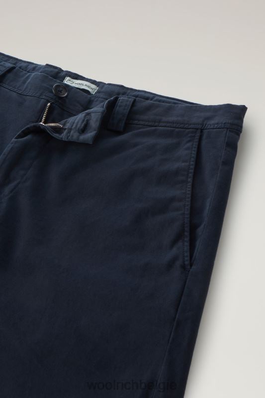 kledinggeverfde chinoshort 1 Woolrich Heren 8TTN0379 Melton blauw kleding