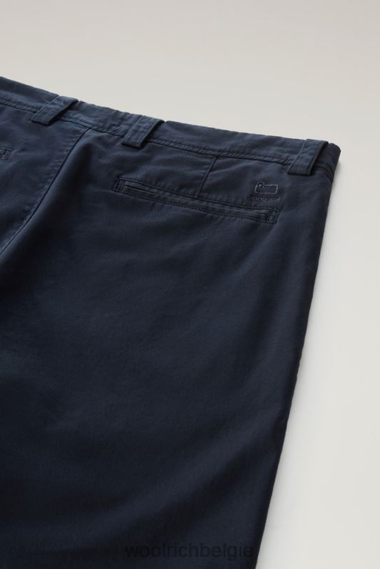 kledinggeverfde chinoshort 1 Woolrich Heren 8TTN0379 Melton blauw kleding