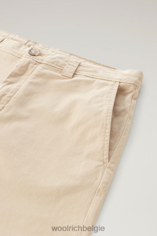 kledinggeverfde chinoshort 2 Woolrich Heren 8TTN0559 strandzand kleding