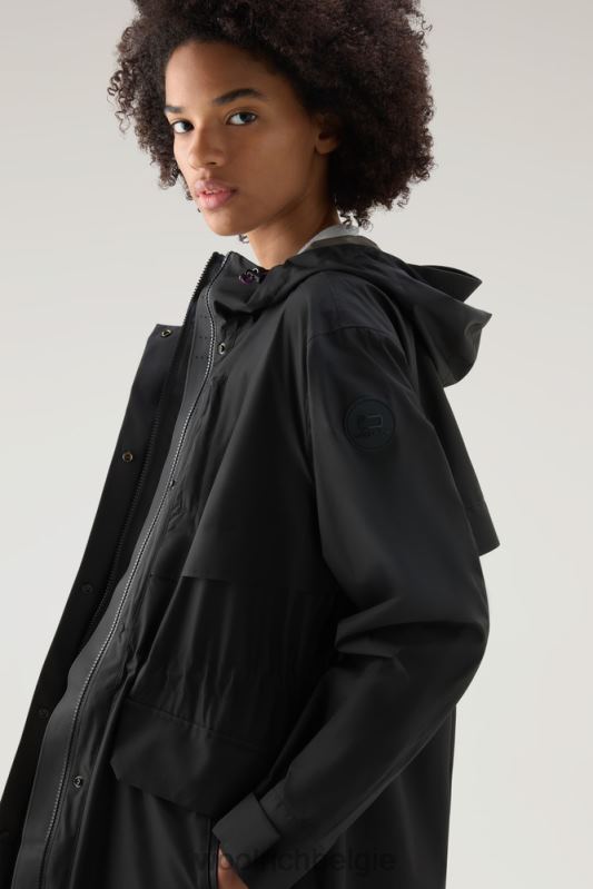 lange parka met capuchon van gore-tex infinium Woolrich vrouwen 8TTN057 zwart kleding