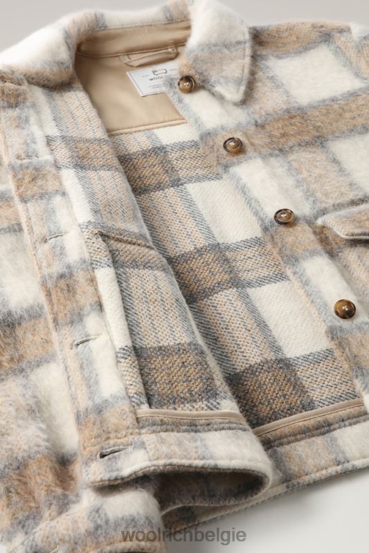 overshirt van geborstelde wolmix met franjes Woolrich vrouwen 8TTN0232 crème cheque kleding