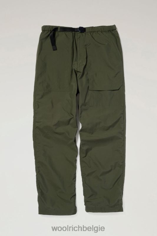 ranchbroek van gerecycled nylon Woolrich Heren 8TTN0572 olijf kleding