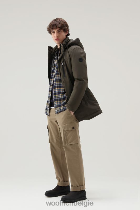 stretchparka in de bergen Woolrich Heren 8TTN0832 donkergroen kleding