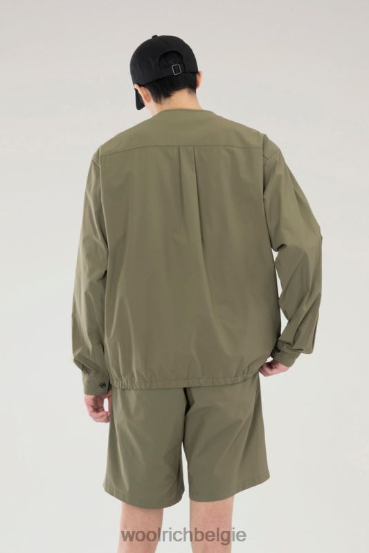 vest met hoge ventilatie van stretch ripstop Woolrich Heren 8TTN0613 olijf kleding