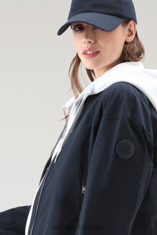 zomerbommenwerper met een stedelijk tintje Woolrich vrouwen 8TTN038 Melton blauw kleding