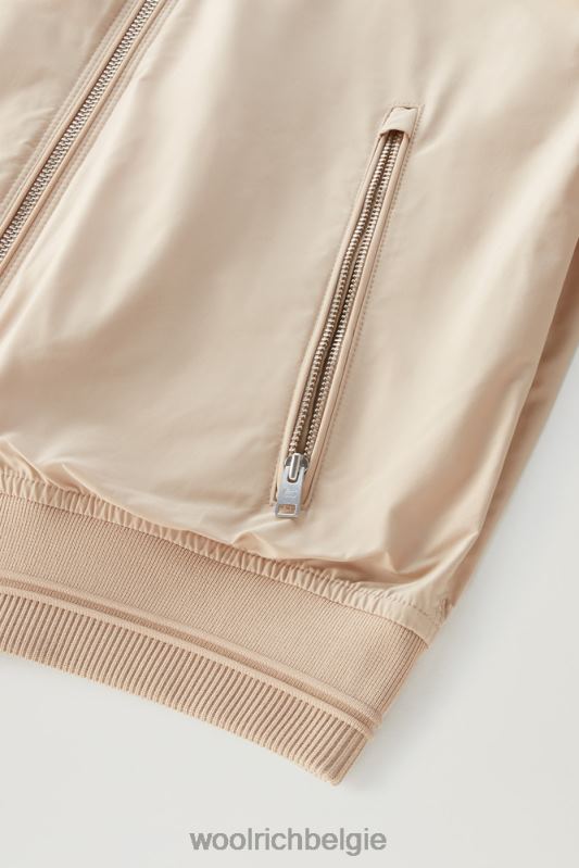 zomerbommenwerper met een stedelijk tintje Woolrich vrouwen 8TTN064 veer beige kleding